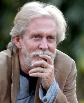 This Documentary Featuring Tom Alter Decodes Schizophrenia