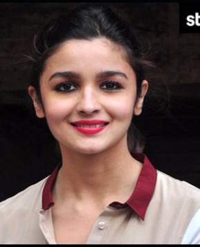 Wander Where: ‘Mi Wardrobe is Su Wardrobe’ Charity Sale By Alia Bhatt